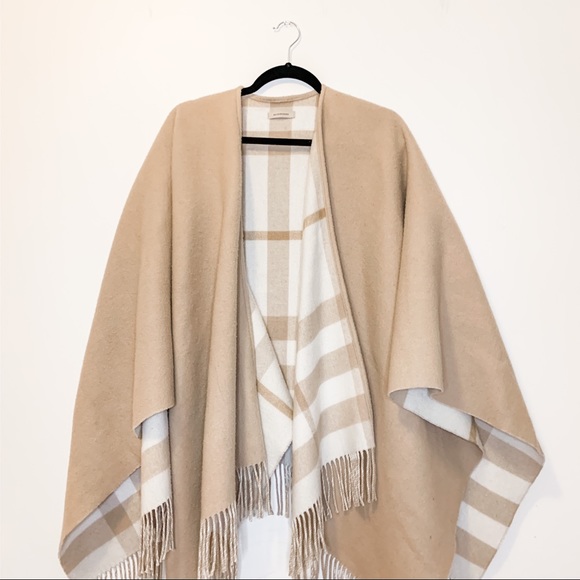 Burberry Accessories - Burberry Shawl